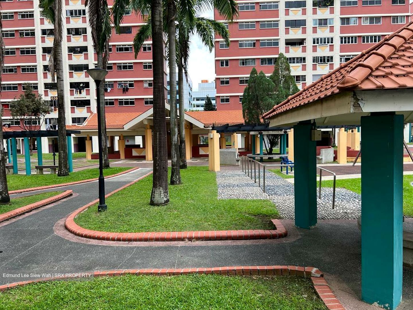 Bedok Reservoir Road (Bedok), HDB 4 Rooms For Sale 97926371